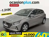Usado Hyundai i20 84 CV (61 kW) 2022 Gris Utilitario