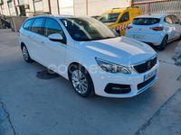 Usado Peugeot 308 SW Active 130 CV (95 kW) 2021 Blanco Familiar