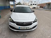 Begagnad Opel Astra 200 HK (147 kW) 2018 Vit Sedan
