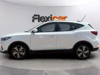 Usado MG ZS Comfort 106 CV (77 kW) 2023 Blanco SUV