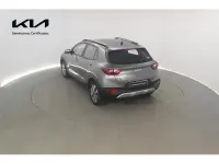 Usado Kia Stonic 100 CV (73 kW) 2025 Gris SUV