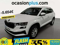 Usado Skoda Karoq Selection 116 CV (85 kW) 2024 Blanco SUV