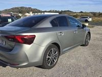 Usado Toyota Avensis Advance 143 CV (105 kW) 2015 Beige Berlina