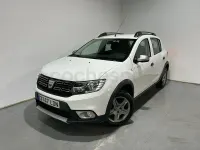 Usado Dacia Sandero Essentiel 90 CV (66 kW) 2019 Blanco Berlina