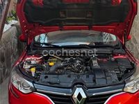 Usado Renault Mégane IV Intens 100 HP (73 kW) 2017 Vermelho Sedan