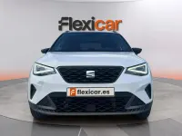 Usado Seat Arona FR 110 CV (80 kW) 2022 Blanco SUV