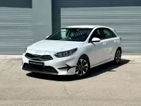 Usado Kia Ceed 100 CV (73 kW) 2025 Azul Utilitario