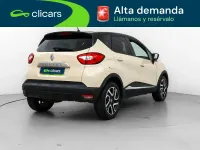Usado Renault Captur Intens 90 CV (66 kW) 2017 Beige SUV