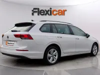 Begagnad VW Golf VIII Life 116 HK (85 kW) 2021 Grå Kombi