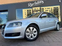 Usado Audi A3 Attraction 140 CV (102 kW) 2009 Gris / plata Utilitario