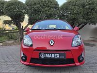 Usado Renault Twingo Dynamique 75 CV (55 kW) 2009 Rojo Utilitario