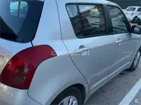 Usado Suzuki Swift GL 69 CV (50 kW) 2006 Gris / plata Utilitario