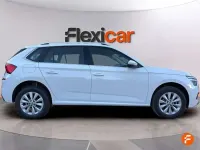 Usado Skoda Kamiq Ambition 110 HP (80 kW) 2021 Branco SUV