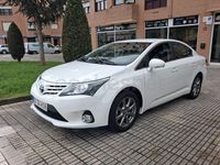 Usado Toyota Avensis Advance 124 CV (91 kW) 2013 Blanco Berlina