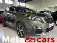 Usado Peugeot 3008 GT-line 131 CV (96 kW) 2020 Gris / plata SUV