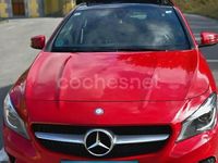 Usado Mercedes CLA220 Shooting Brake 177 CV (130 kW) 2016 Rojo Familiar