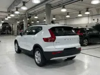 Nuevo Volvo XC40 163 CV (119 kW) 2026 Blanco SUV