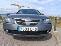 Usado Nissan Almera Visia 98 CV (72 kW) 2005 Gris / plata Berlina