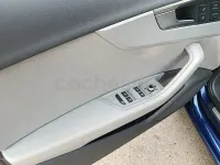 Usado Audi A4 Advanced 122 CV (89 kW) 2017 Azul Berlina
