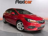 Usado Opel Astra Elegance 122 CV (89 kW) 2020 Rojo Berlina