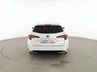 Usado Toyota Corolla Style 196 CV (144 kW) 2023 Blanco Familiar