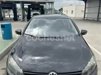 Usado VW Golf VI 105 CV (77 kW) 2010 Negro Utilitario