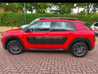 Usado Citroën C4 Feel 82 CV (60 kW) 2014 Rojo Berlina