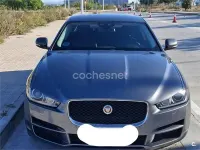 Usado Jaguar XE R-Sport 180 CV (132 kW) 2016 Gris / plata Berlina