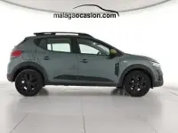 Usado Dacia Jogger Extreme 101 CV (74 kW) 2025 Verde Monovolumen