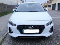 Usado Hyundai i30 95 CV (69 kW) 2018 Blanco Berlina