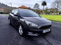Usado Ford Focus Active 120 CV (88 kW) 2018 Gris / plata Berlina