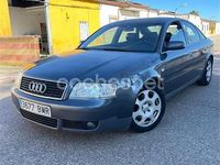 Usado Audi A6 150 CV (110 kW) 2001 Gris / plata Berlina