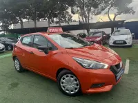 Usado Nissan Micra Acenta 71 CV (52 kW) 2018 Naranja Utilitario