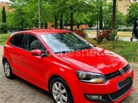 Begagnad VW Polo Advance 90 HK (66 kW) 2014 Röd Sedan