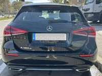 Usado Mercedes A180 116 CV (85 kW) 2022 Negro Berlina