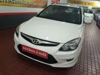 Usado Hyundai i30 Classic 109 CV (80 kW) 2011 Blanco Utilitario