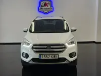 Usado Ford Kuga Trend+ 120 CV (88 kW) 2019 Blanco SUV