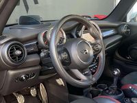 Usado Mini John Cooper Works 231 CV (169 kW) 2019 Rojo Utilitario