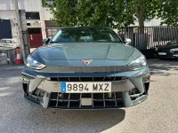 Usado Cupra Leon 150 CV (110 kW) 2025 Gris / plata Berlina