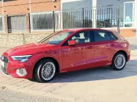 Usado Audi A3 Advanced Plus 150 CV (110 kW) 2022 Rojo Berlina