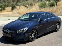 Usado Mercedes CLA200 136 CV (100 kW) 2018 Azul Coupe