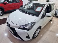 Usado Toyota Yaris Active 111 CV (81 kW) 2017 Blanco Berlina