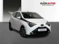 Usado Toyota Aygo X-play 72 CV (52 kW) 2022 Blanco Utilitario