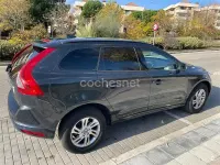 Usado Volvo XC60 Kinetic 136 CV (100 kW) 2016 Azul SUV
