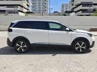 Usado Peugeot 5008 Allure 165 CV (121 kW) 2017 Blanco SUV