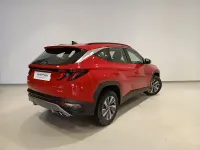 Käytetty Hyundai Tucson 136 HP (100 kW) 2022 Punainen Katumaasturi