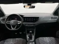 Usado VW Polo R-line 95 CV (69 kW) 2024 Gris Utilitario