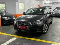 Usado Audi A3 Sportback Ambiente 105 CV (77 kW) 2010 Negro Utilitario