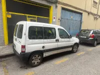Usado Citroën Berlingo First 75 CV (55 kW) 2009 Blanco Monovolumen