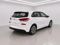Usado Hyundai i30 116 CV (85 kW) 2020 Blanco Familiar